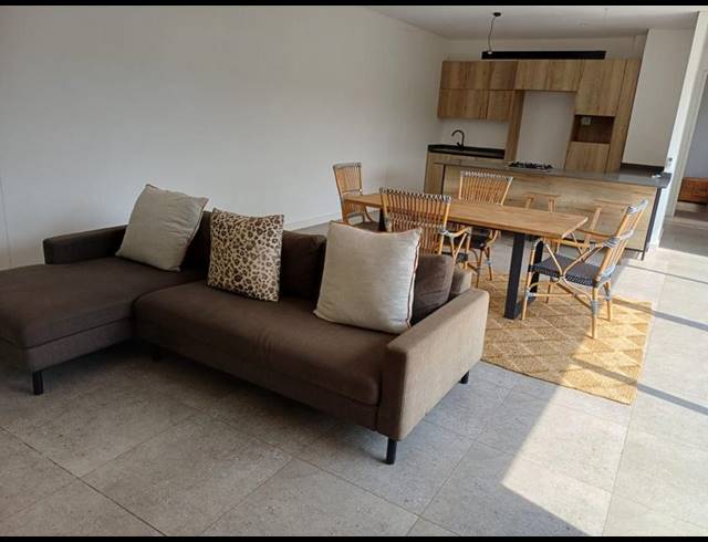 2 BEDROOM PROPERTY TO RENT IN SHEFFIELD BEACH